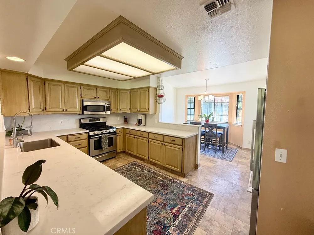 1380 Shane Templeton, CA 93465