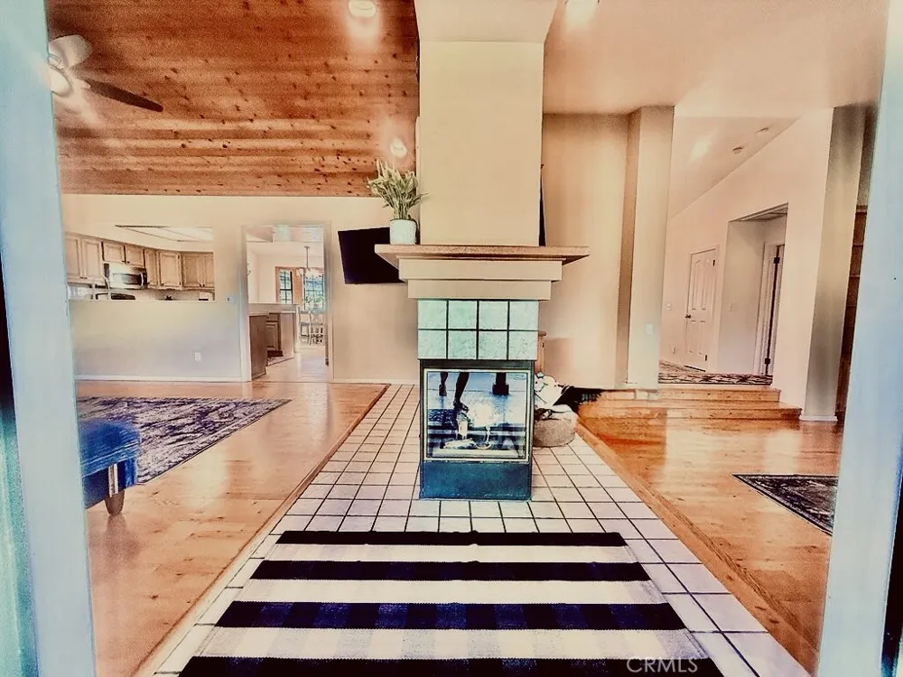 1380 Shane Templeton, CA 93465