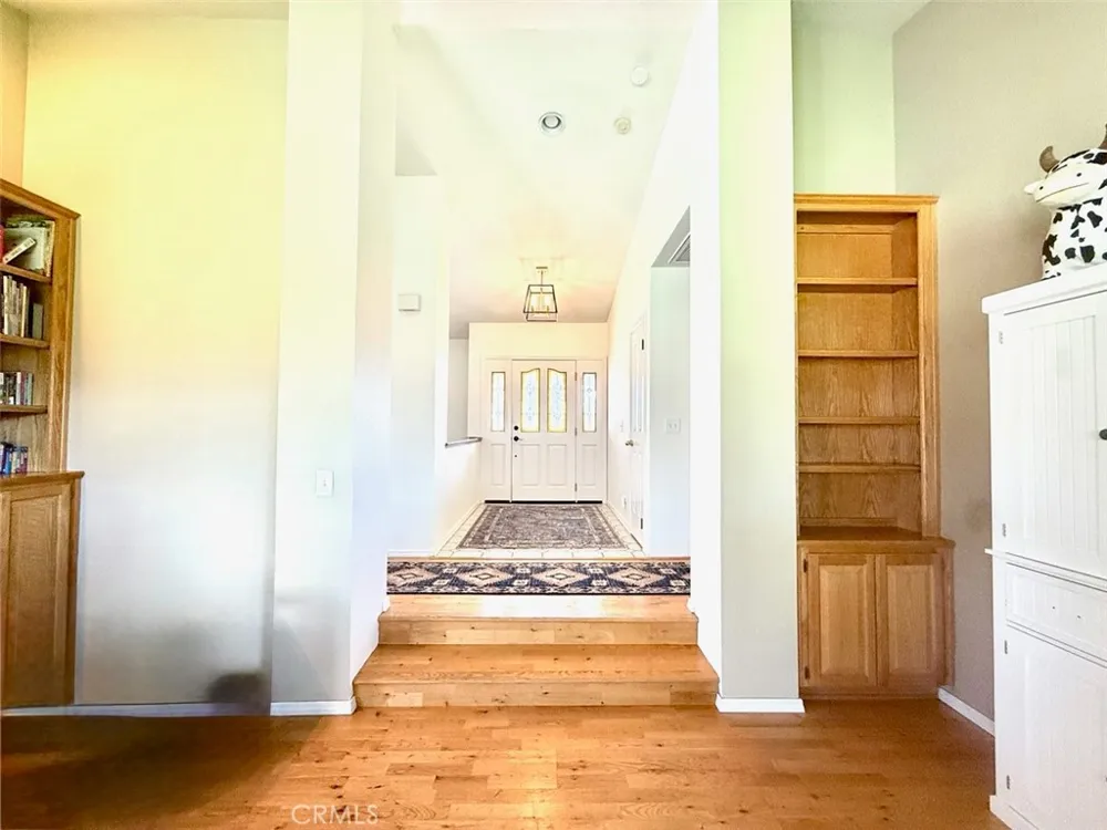 1380 Shane Templeton, CA 93465