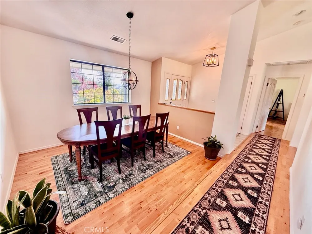 1380 Shane Templeton, CA 93465