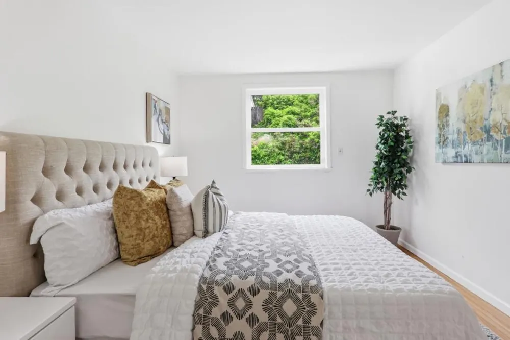725 Clarinada Avenue Daly City, CA 94015