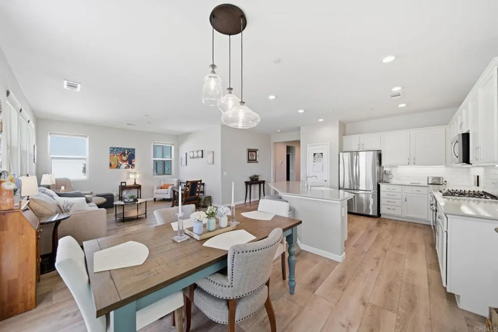 14313 Harborough Drive Bakersfield, CA 93311