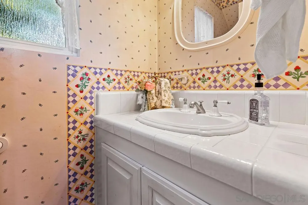 720 Sky Mountain Lane Alpine, CA 91901