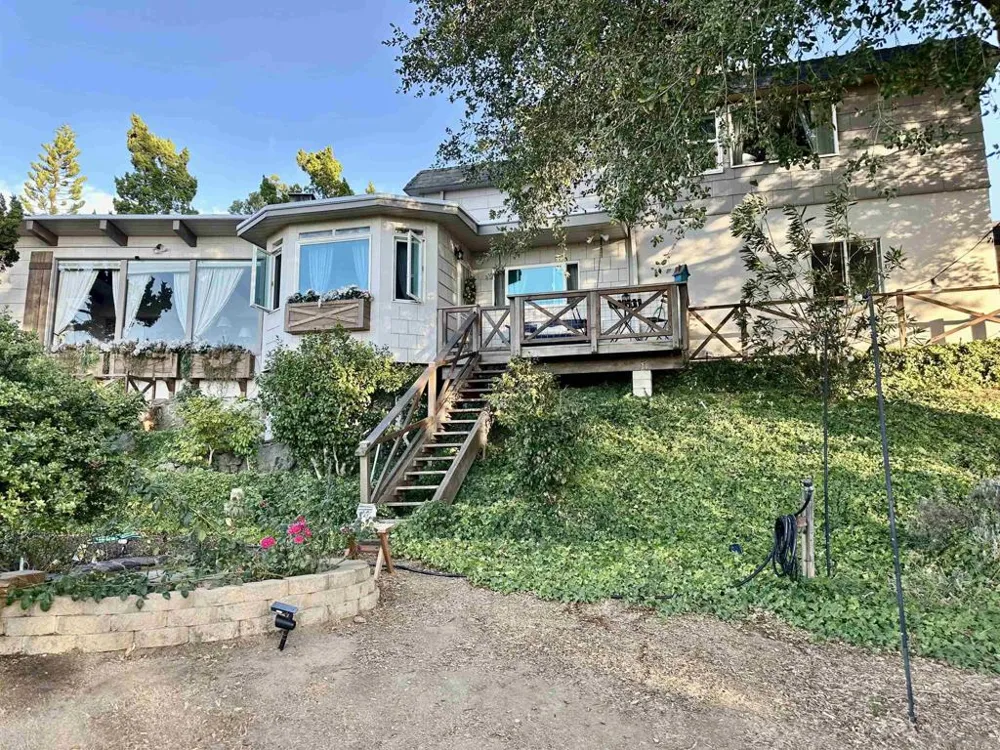 720 Sky Mountain Lane Alpine, CA 91901