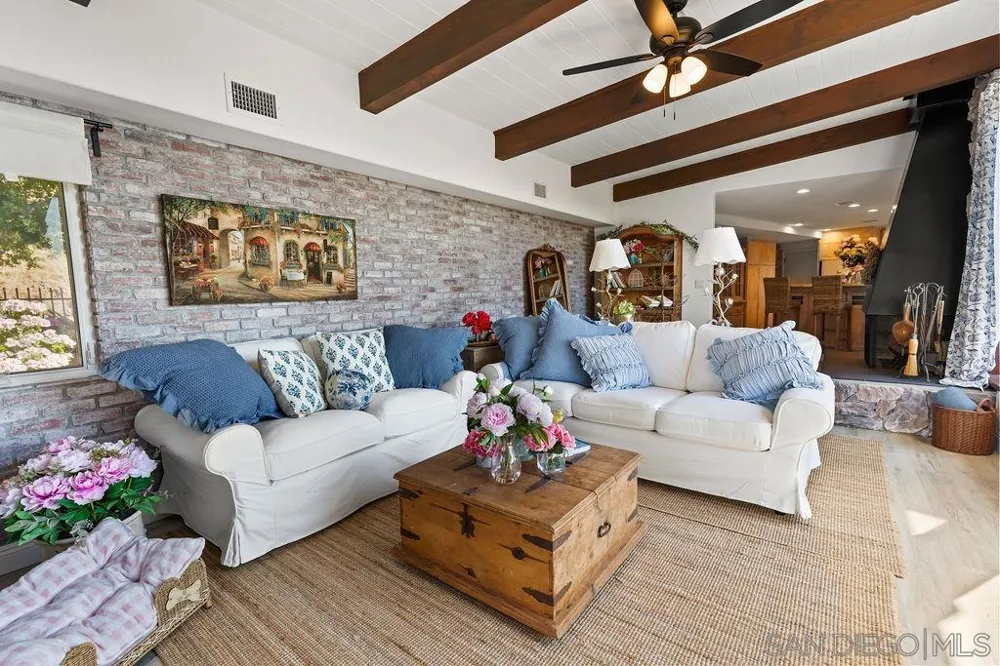 720 Sky Mountain Lane Alpine, CA 91901