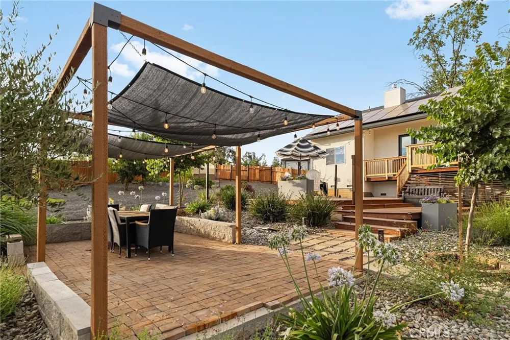 1458 Leafy Lane Paradise, CA 95969