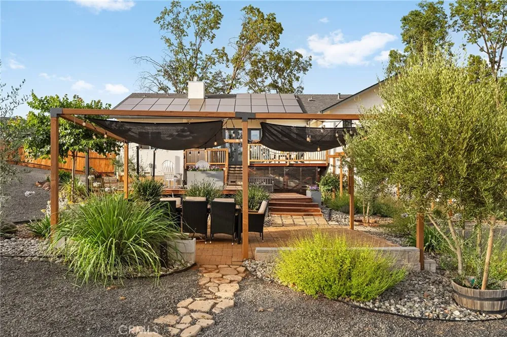 1458 Leafy Lane Paradise, CA 95969