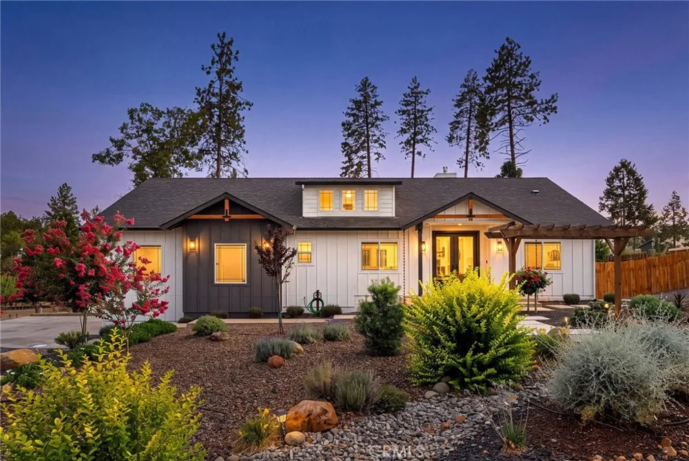 1458 Leafy Lane Paradise, CA 95969