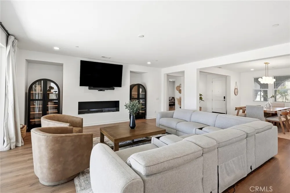 39648 Canter Court Palmdale, CA 93551