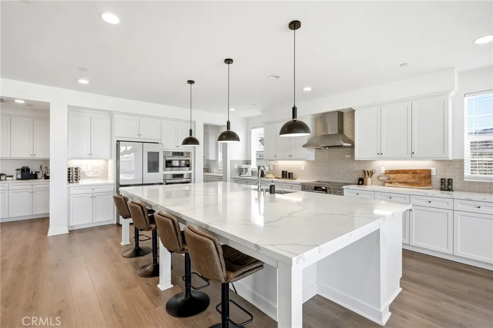 39648 Canter Court Palmdale, CA 93551