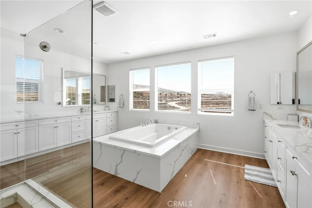 39648 Canter Court Palmdale, CA 93551