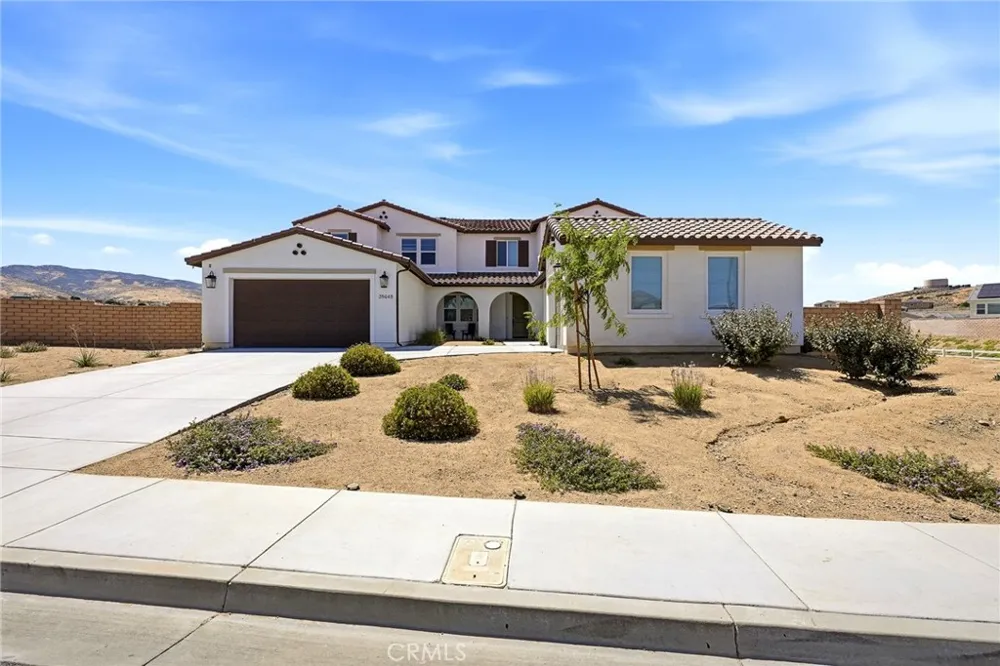 39648 Canter Court Palmdale, CA 93551