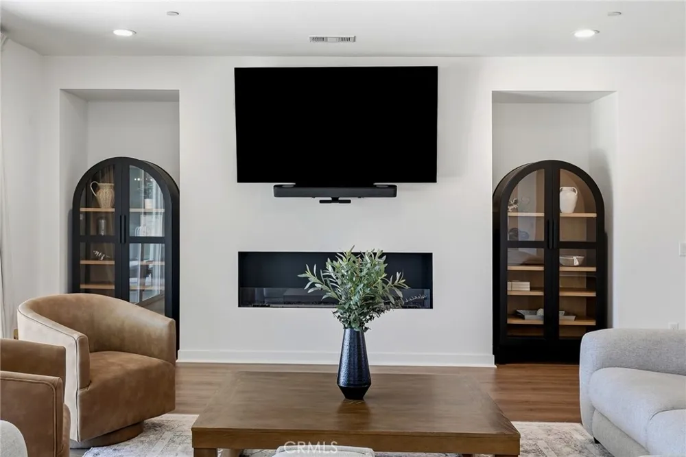 39648 Canter Court Palmdale, CA 93551
