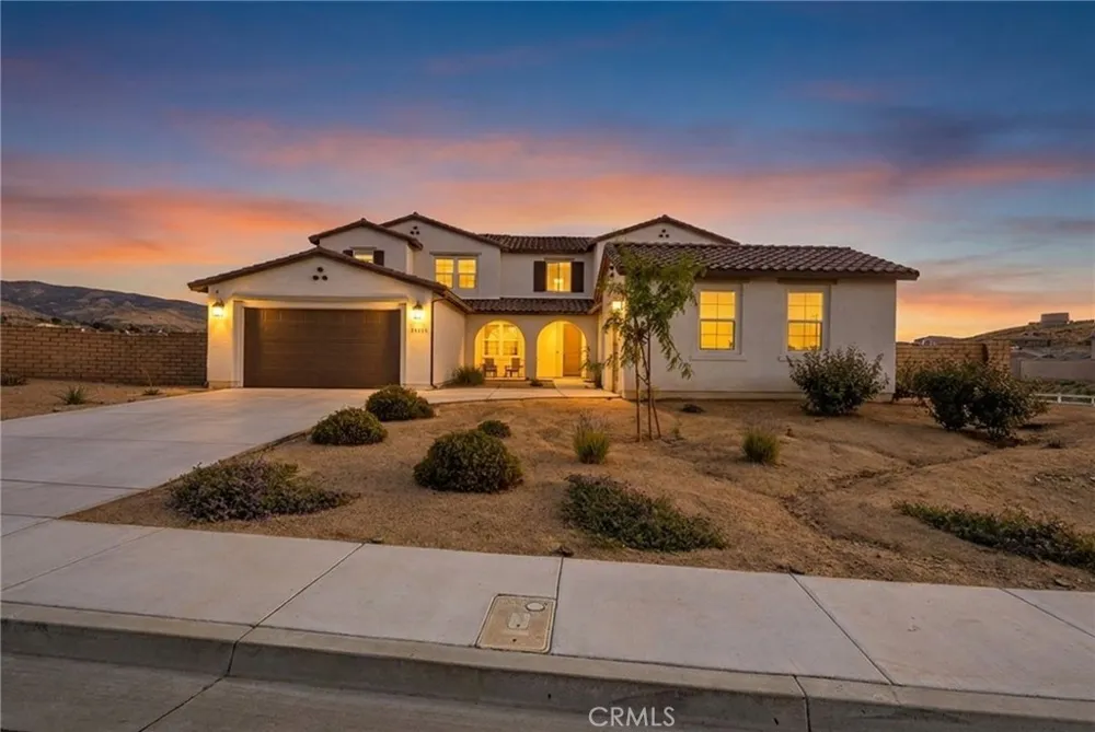 39648 Canter Court Palmdale, CA 93551