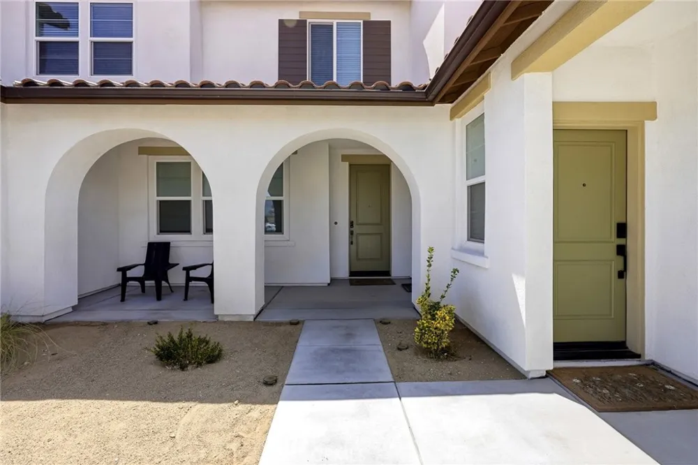 39648 Canter Court Palmdale, CA 93551