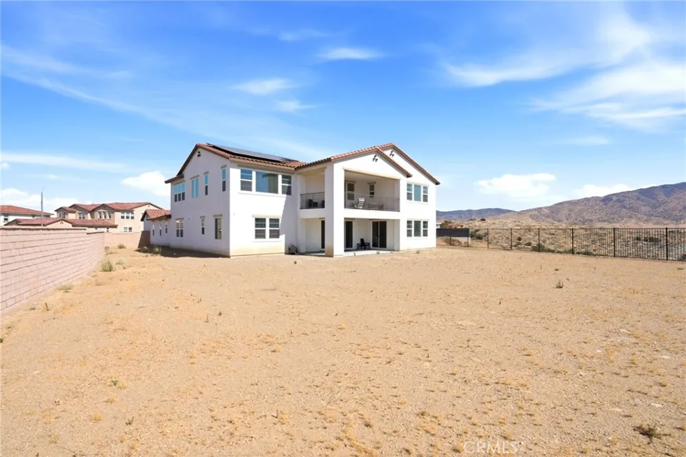 39648 Canter Court Palmdale, CA 93551