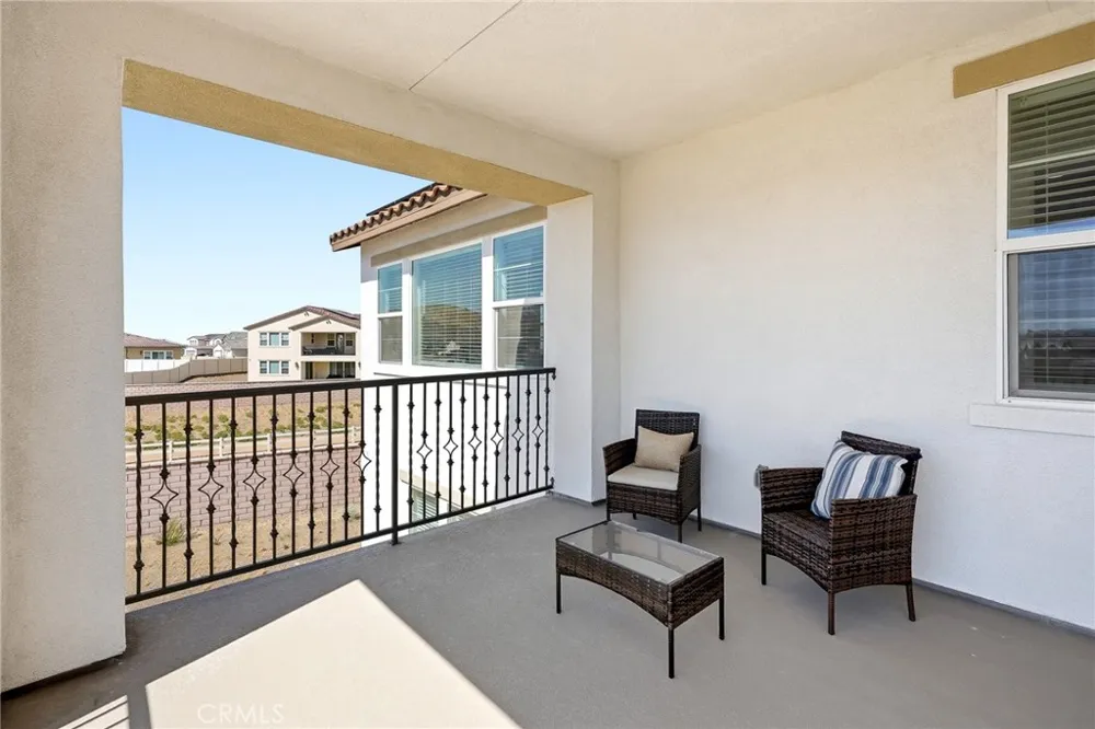 39648 Canter Court Palmdale, CA 93551