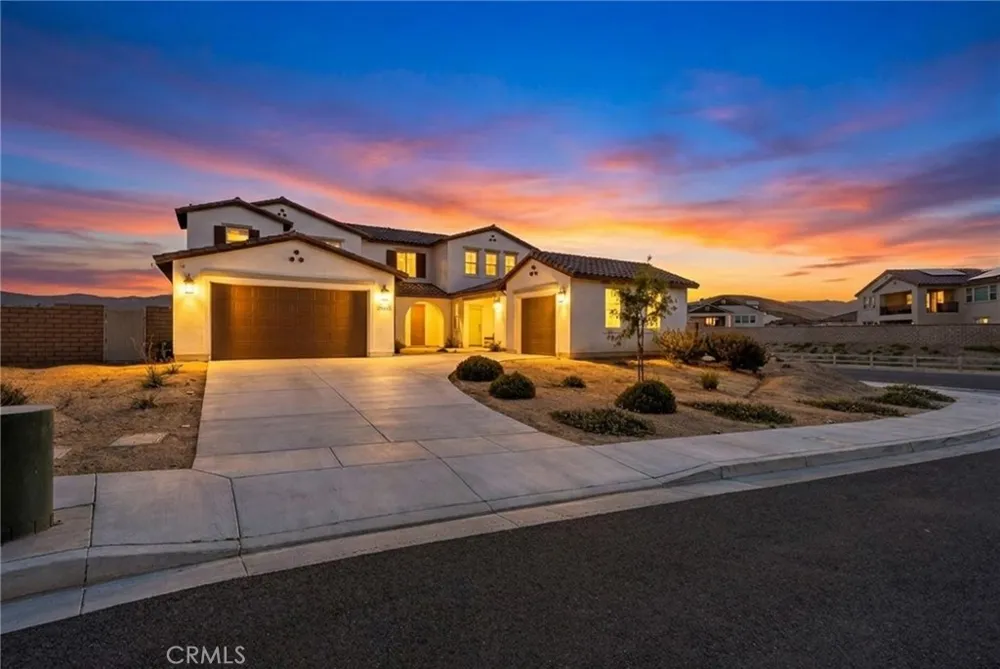 39648 Canter Court Palmdale, CA 93551