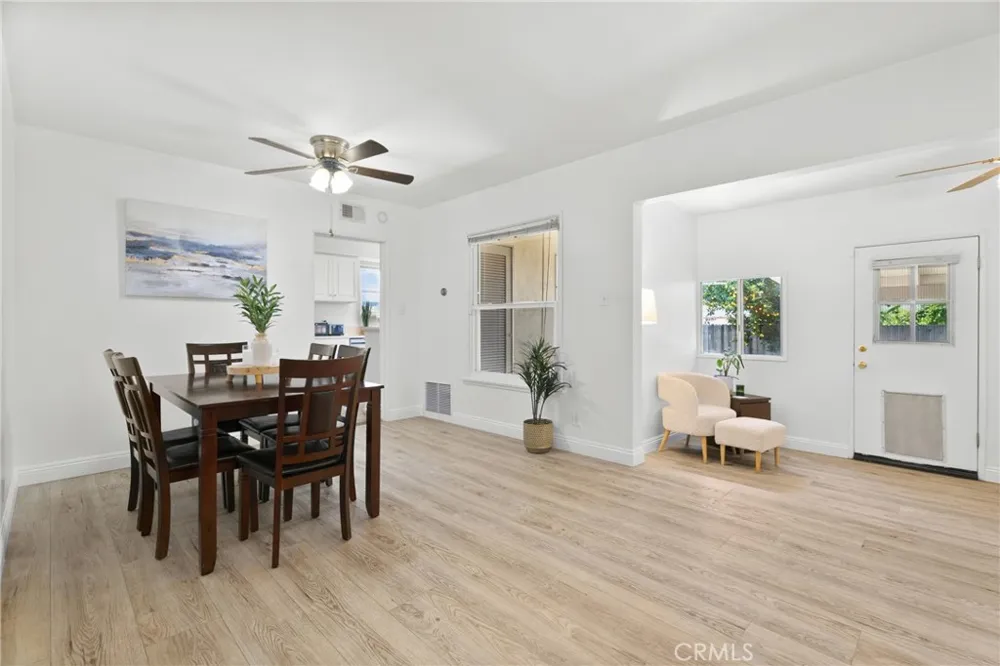 20310 Londelius Winnetka, CA 91306