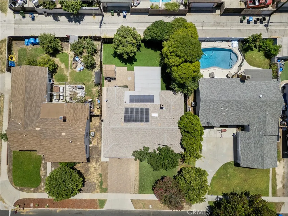 20310 Londelius Winnetka, CA 91306