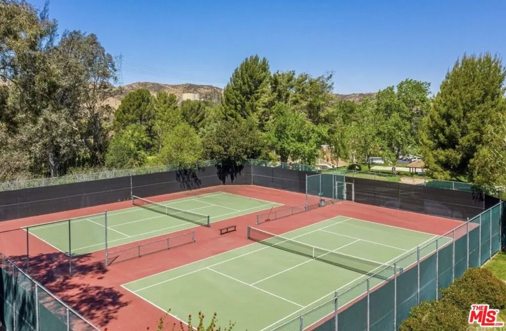 26331 Rainbow Glen Drive #239 Santa Clarita, CA 91321