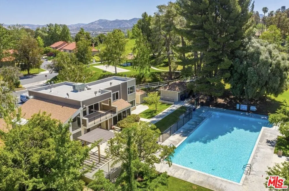 26331 Rainbow Glen Drive #239 Santa Clarita, CA 91321