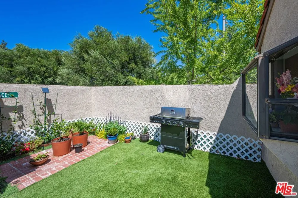 26331 Rainbow Glen Drive #239 Santa Clarita, CA 91321