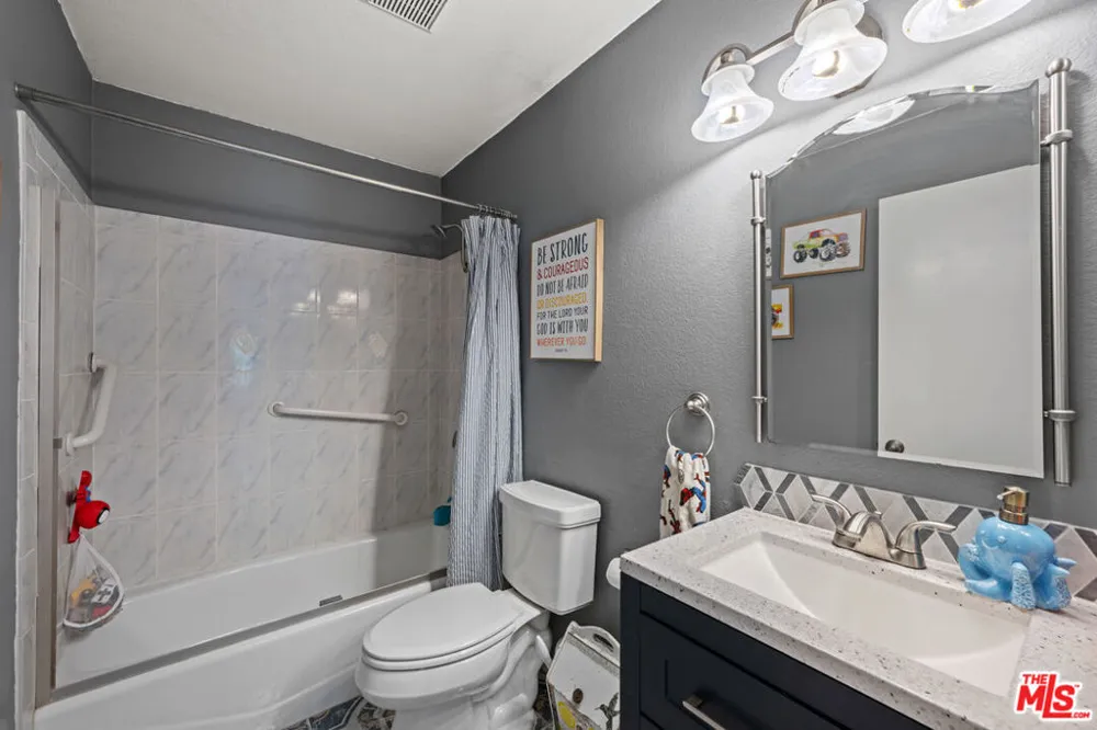 26331 Rainbow Glen Drive #239 Santa Clarita, CA 91321