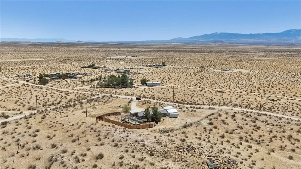 20741 E Avenue J12 Lancaster, CA 93535
