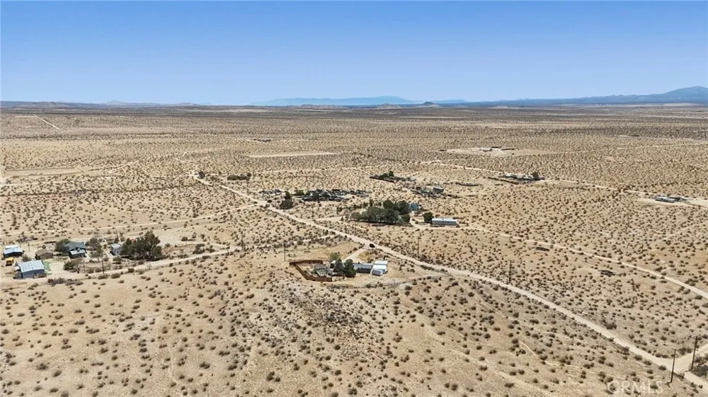 20741 E Avenue J12 Lancaster, CA 93535