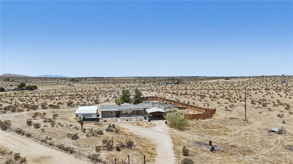 20741 E Avenue J12 Lancaster, CA 93535