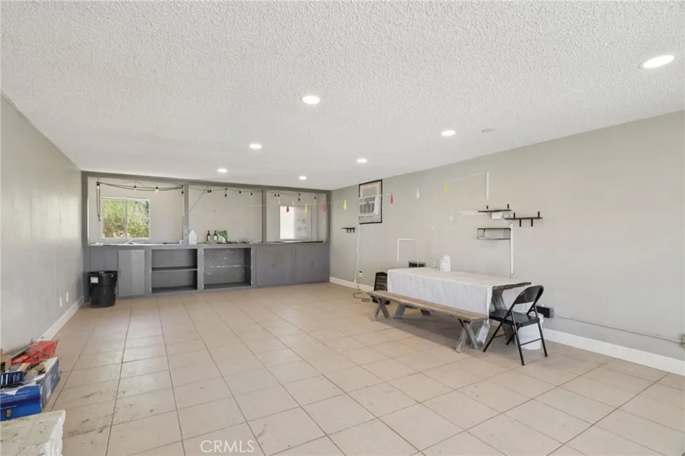 20741 E Avenue J12 Lancaster, CA 93535