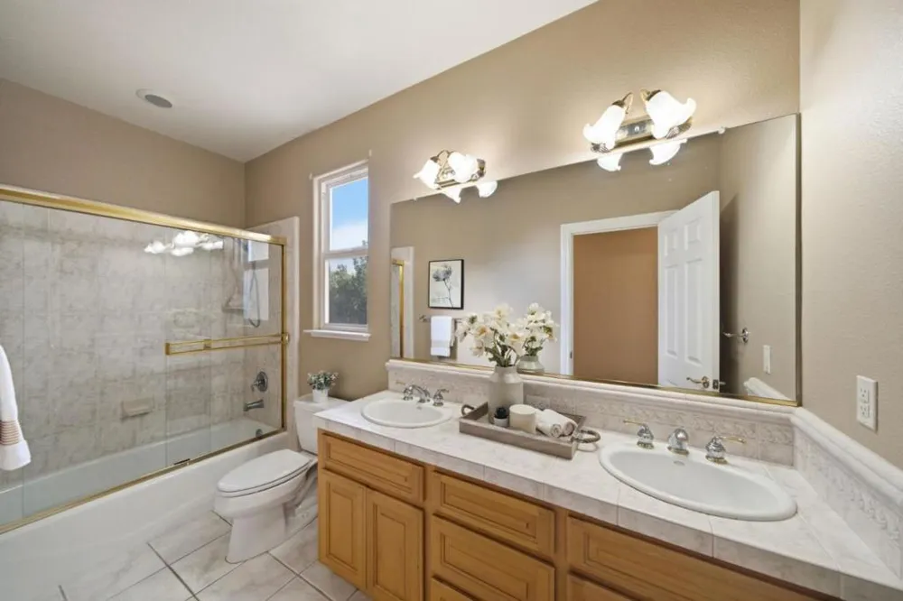 8411 Goldenrod Circle Gilroy, CA 95020