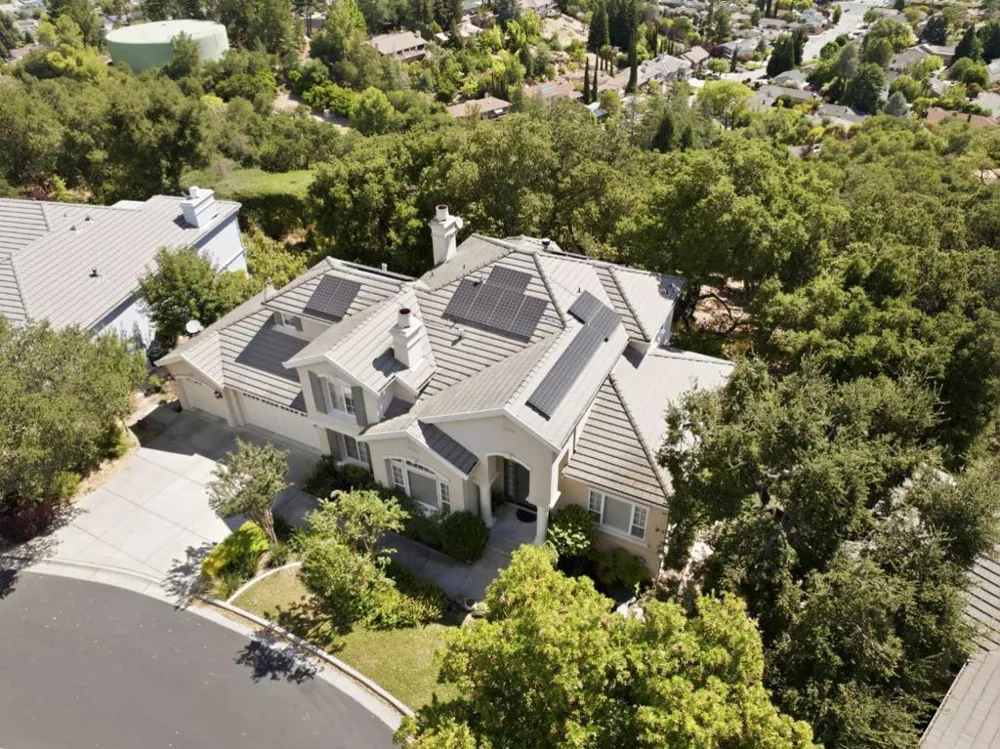 8411 Goldenrod Circle Gilroy, CA 95020