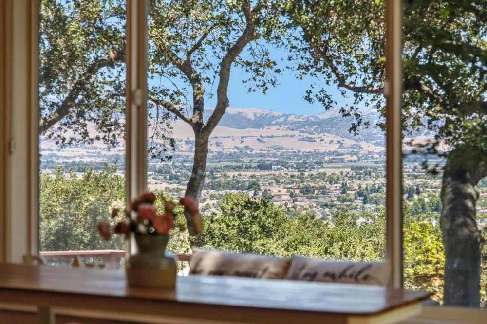 8411 Goldenrod Circle Gilroy, CA 95020