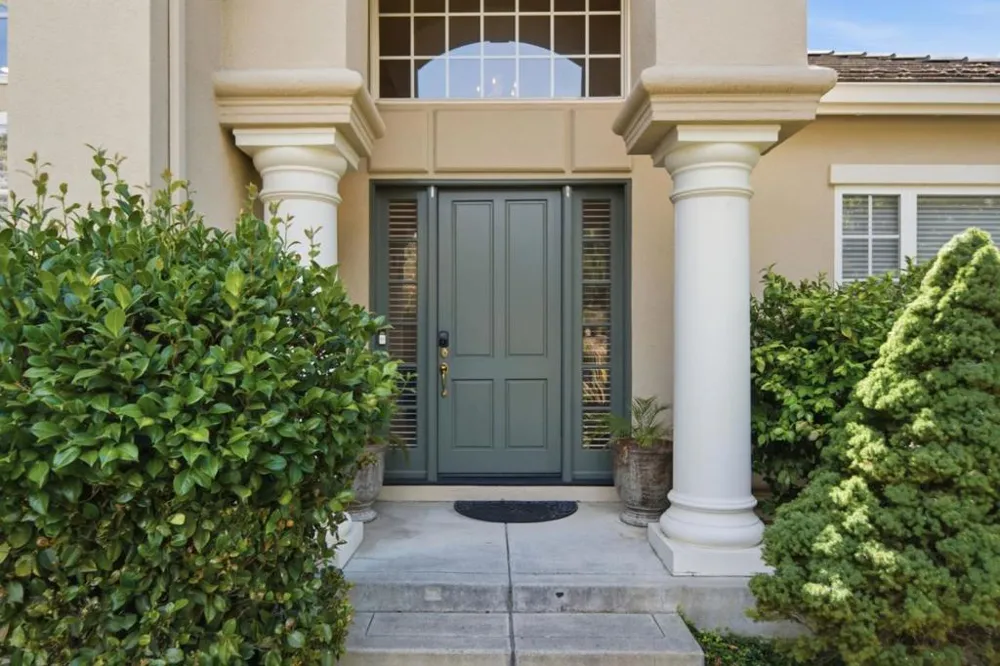 8411 Goldenrod Circle Gilroy, CA 95020