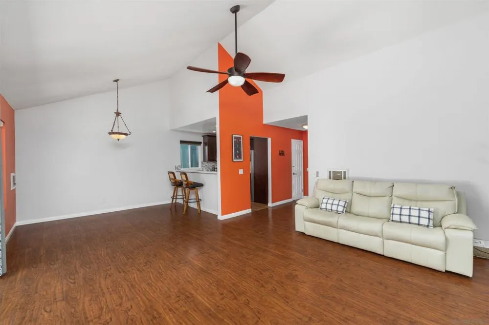 930 Via Mil Cumbres #142 Solana Beach, CA 92075