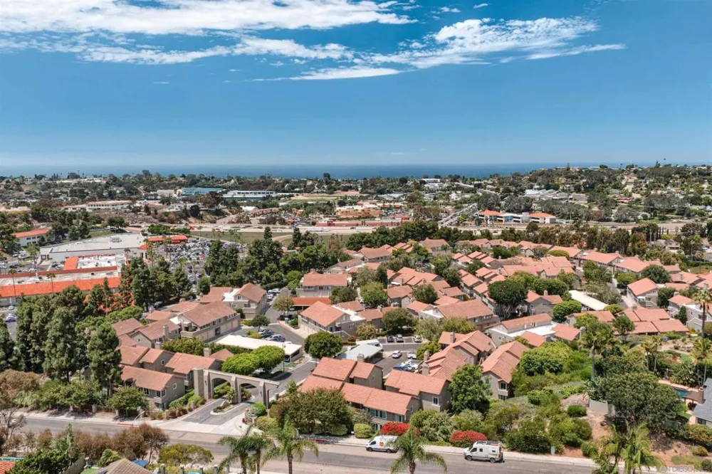 930 Via Mil Cumbres #142 Solana Beach, CA 92075