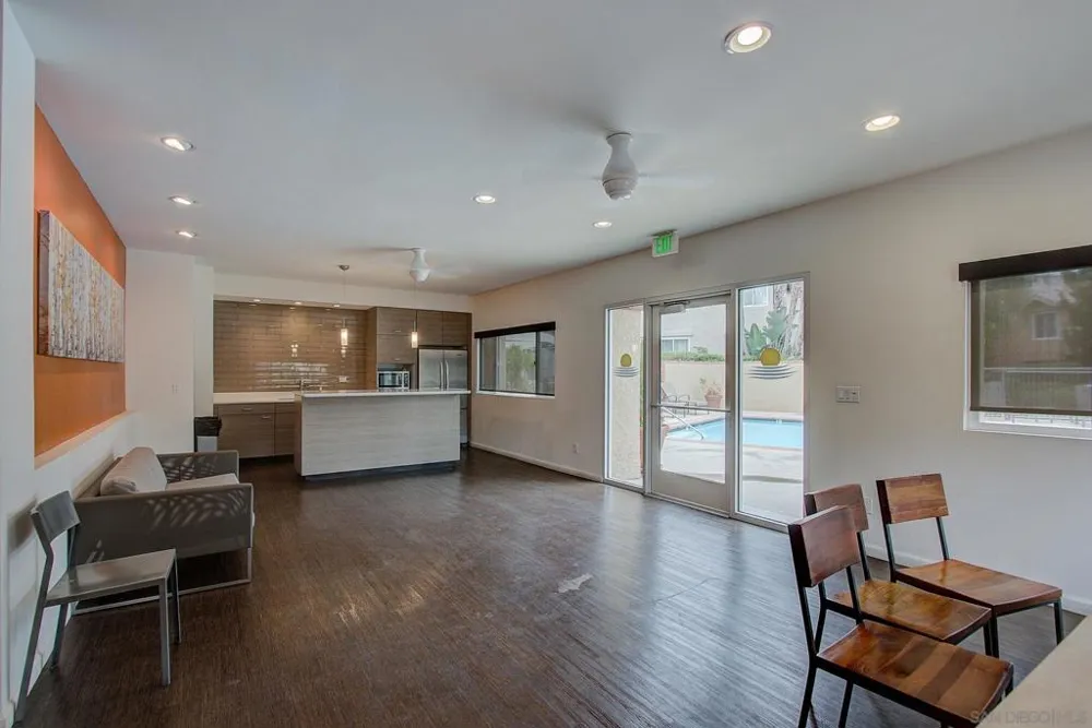 930 Via Mil Cumbres #142 Solana Beach, CA 92075