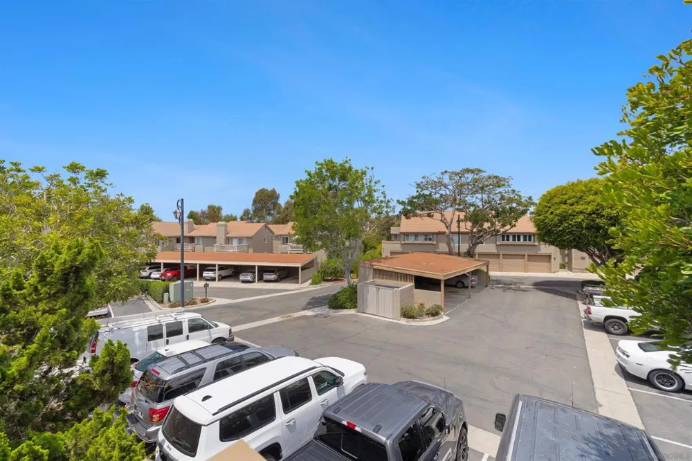 930 Via Mil Cumbres #142 Solana Beach, CA 92075