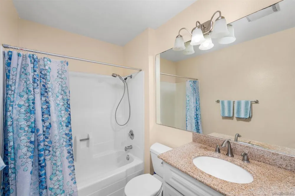 930 Via Mil Cumbres #142 Solana Beach, CA 92075