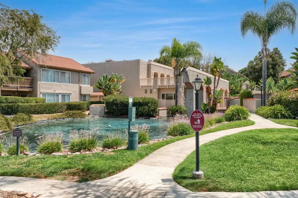 930 Via Mil Cumbres #142 Solana Beach, CA 92075