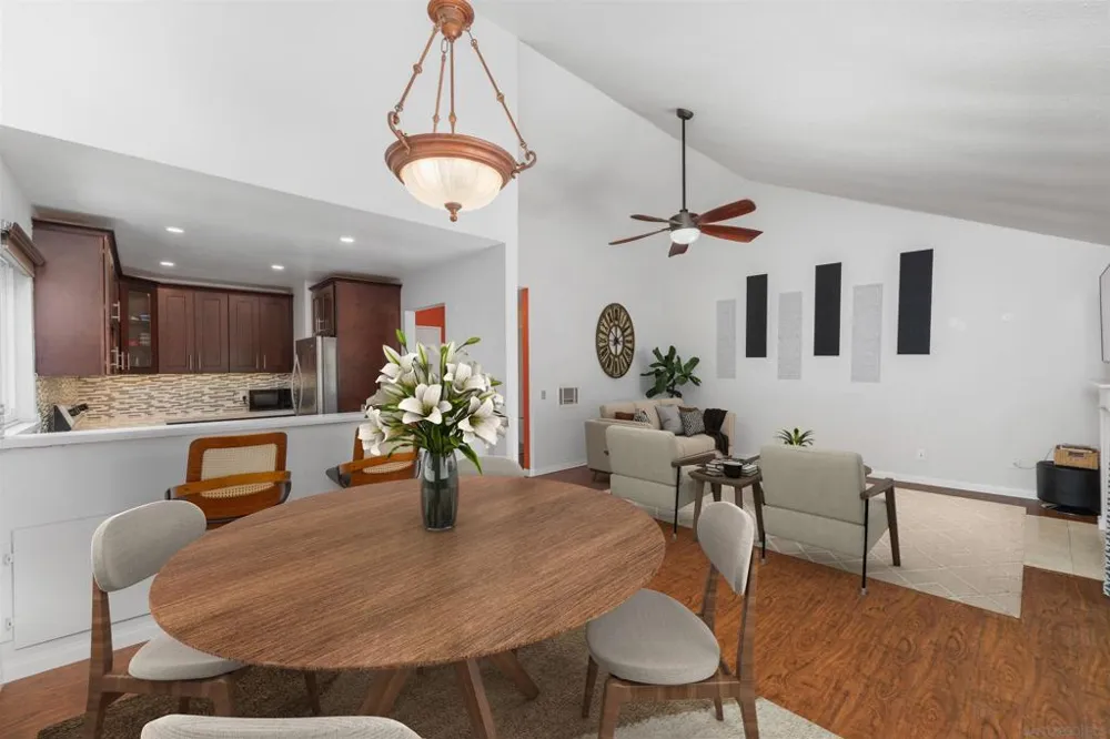 930 Via Mil Cumbres #142 Solana Beach, CA 92075