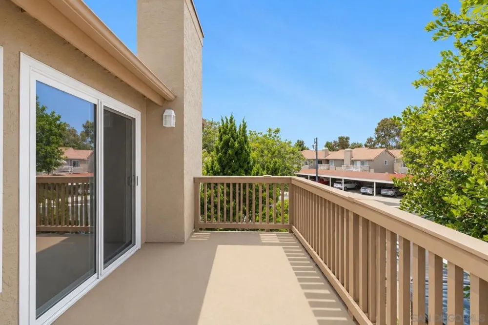 930 Via Mil Cumbres #142 Solana Beach, CA 92075