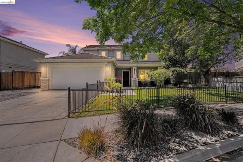 219 Brushwood Pl