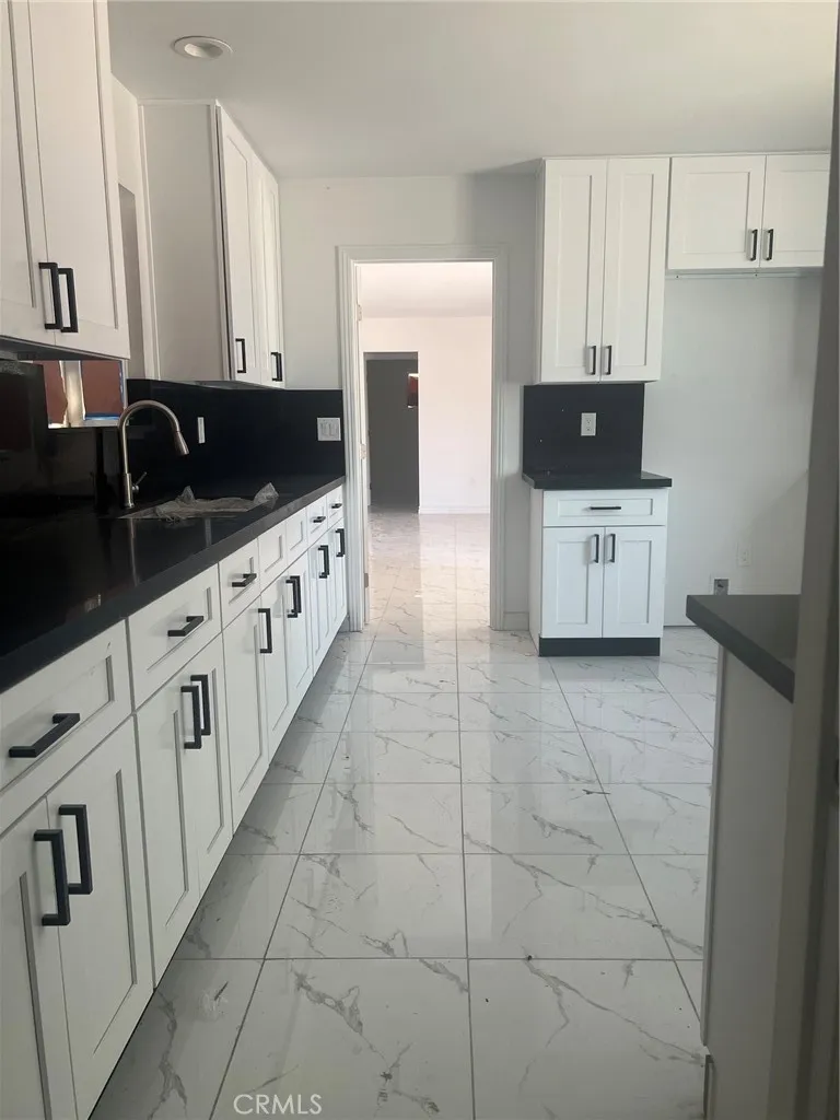 6295 Argyle San Bernardino, CA 92404