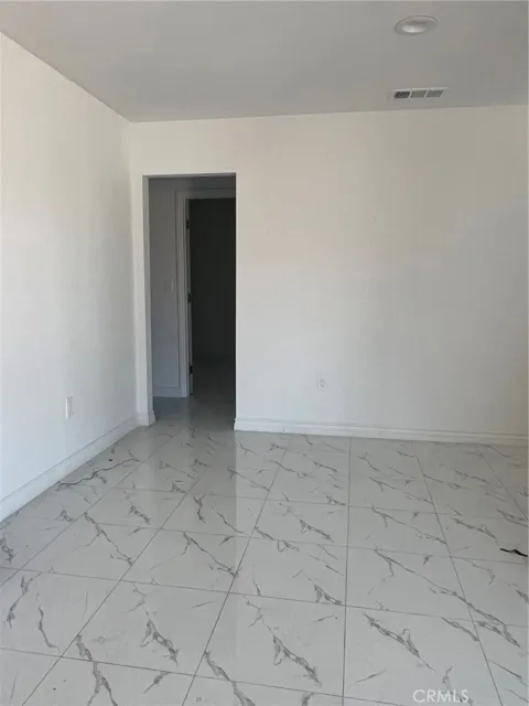 6295 Argyle