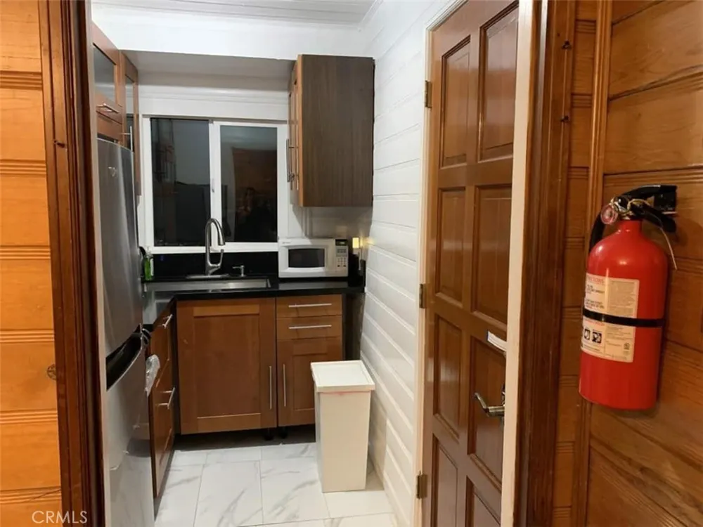 542 Highland Road Big Bear Lake, CA 92315