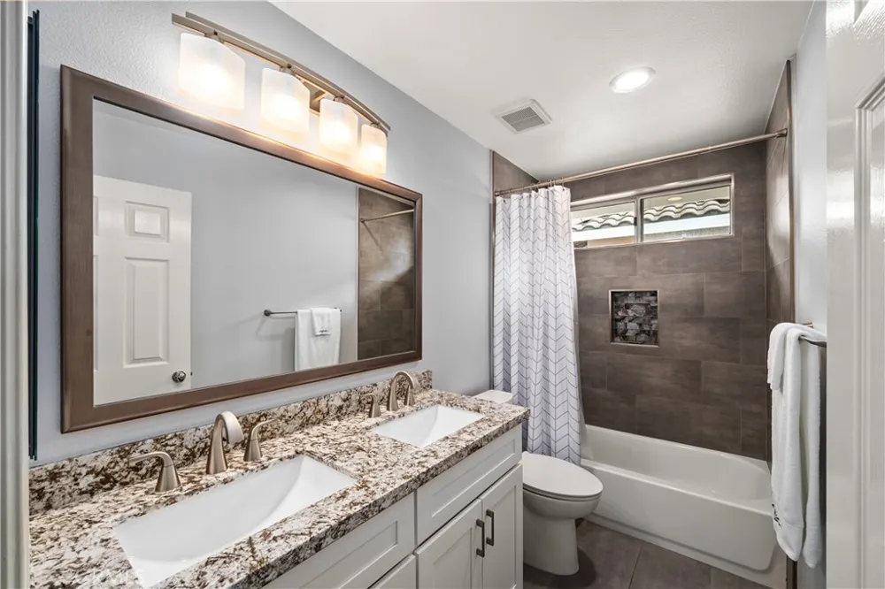 13881 Berrington Court North Tustin, CA 92705