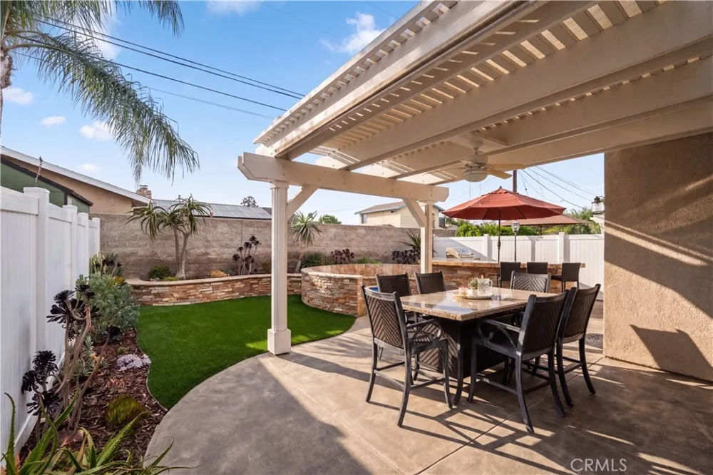 13881 Berrington Court North Tustin, CA 92705